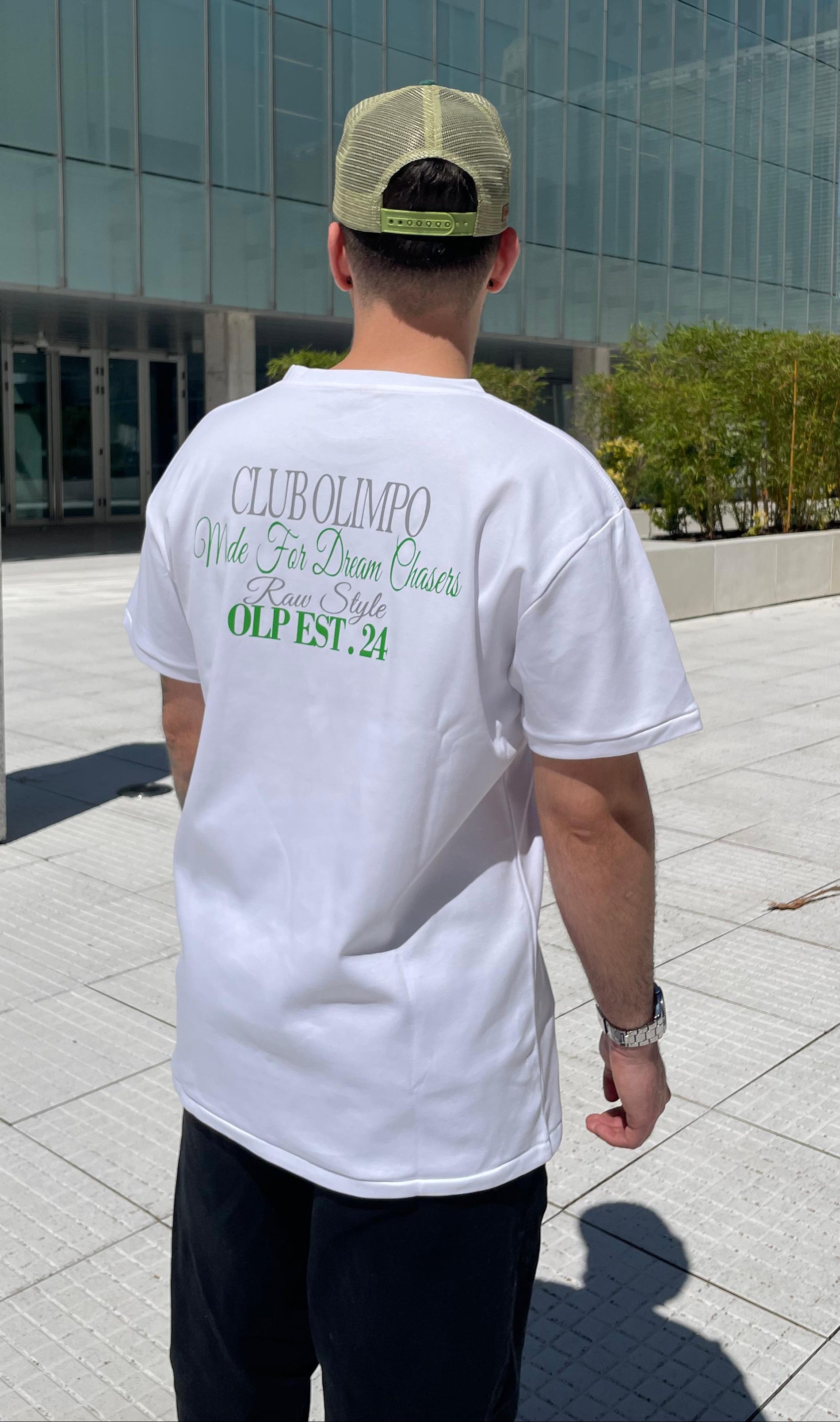 Camiseta Made for Dream Chasers